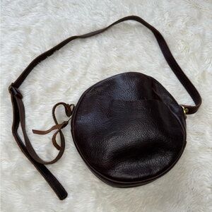 Portland Leather Almost Perfect Circle Crossbody Bag Coldbrew Brown Pebbled